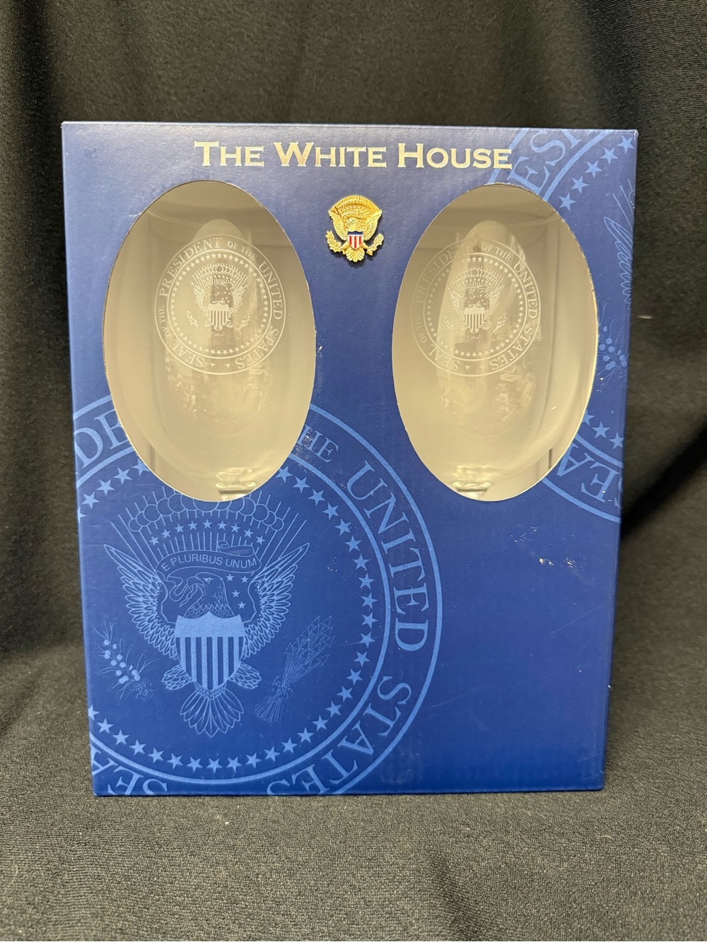 The White House wine Glasses Set -  etched presidential seal
